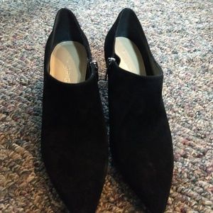 Women's shoes